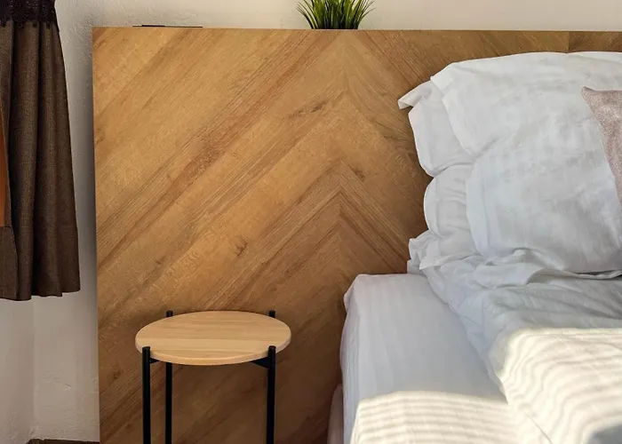 Bolyarski Izgrev - Panoramic View Old Town Veliko Tarnovo